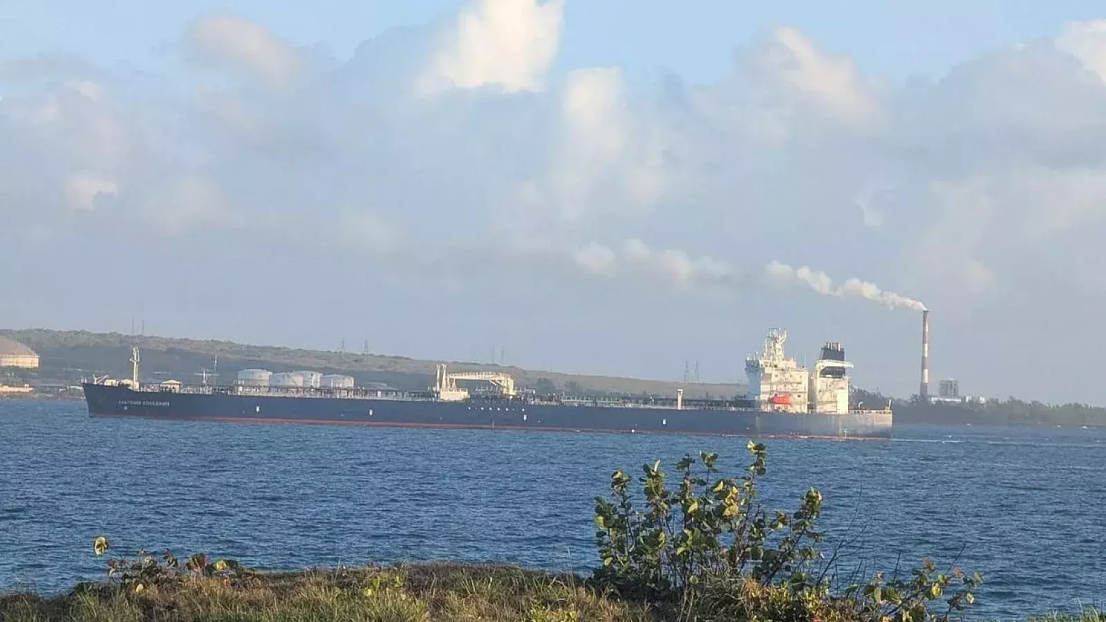 Petrolero ruso llegando a Matanzas. Marzo de 2026