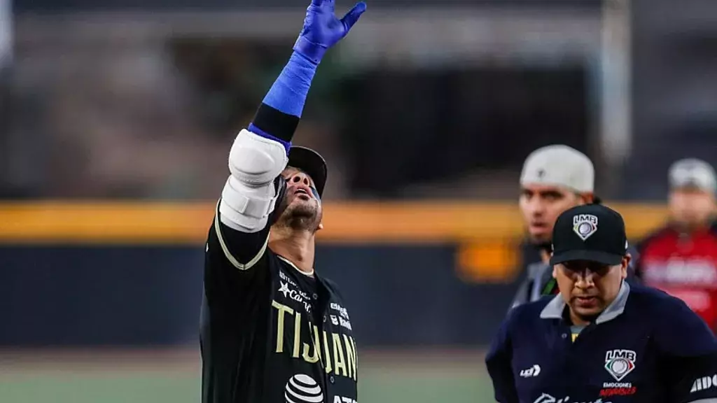 Toletero cubano Félix Pérez en México