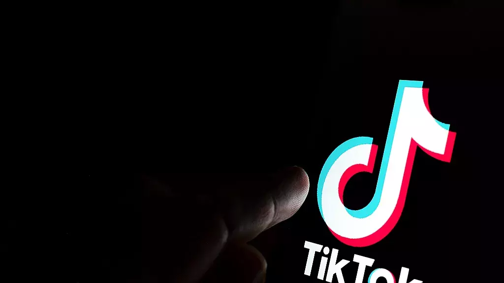 Prohíben TikTok en dispositivos asignados por el Gobierno de EEUU para prevenir el espionaje chino