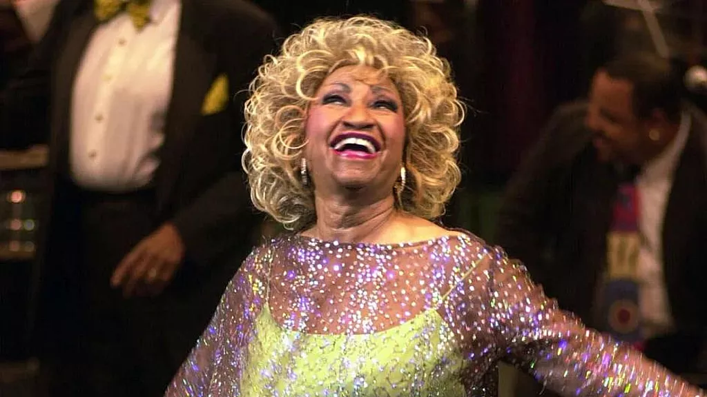 Celia Cruz, artista cubana conocida como la "Reina de la salsa"
