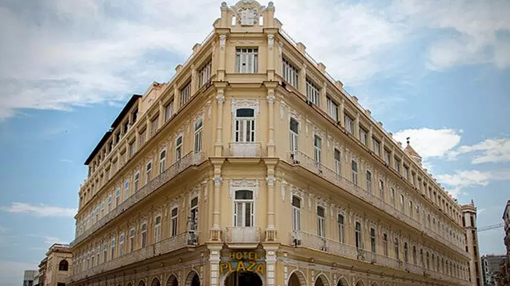 Hotel Plaza en La Habana.