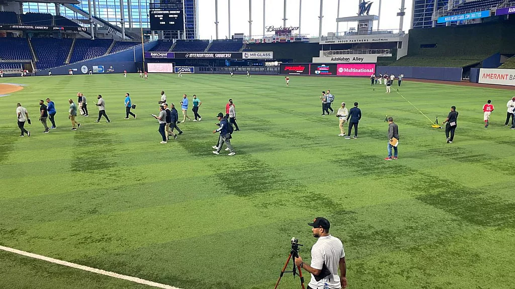 Al menos 29 peloteros cubanos firmaron con equipos de MLB esta temporada