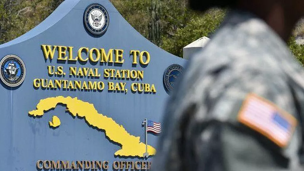 Inmigrantes irregulares podrían ser llevados a la Base Naval de Guantánamo