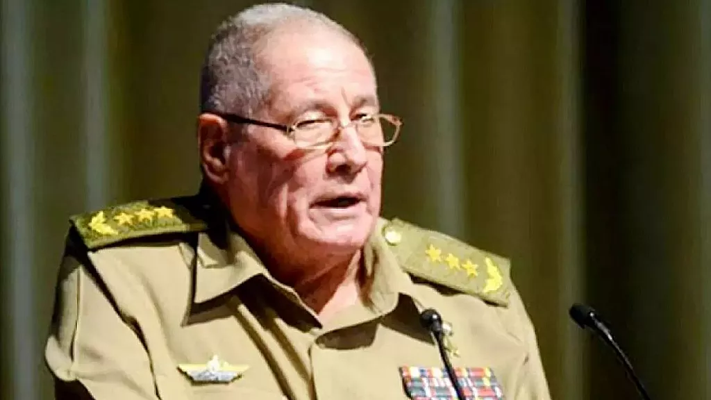 Ministro de las FAR cubano, General de cuerpo de Ejército Álvaro López Miera