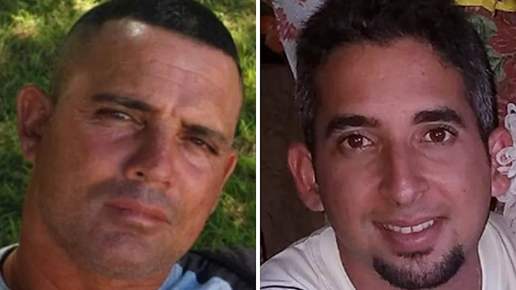 Dos represores cubanos de manifestaciones en Gibara