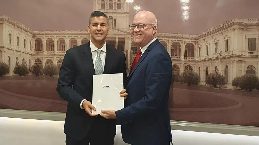 Dr. Orlando Gutiérrez Boronat se reúne con presidente de Paraguay Santiago Peña