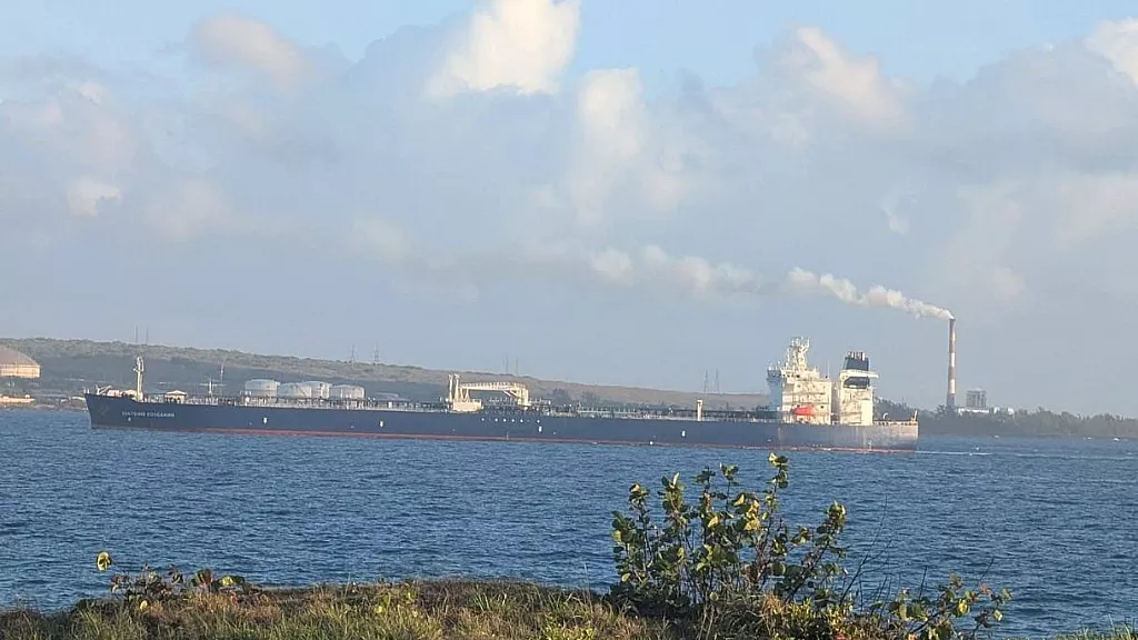 Petrolero ruso llegando a Matanzas. Marzo de 2026