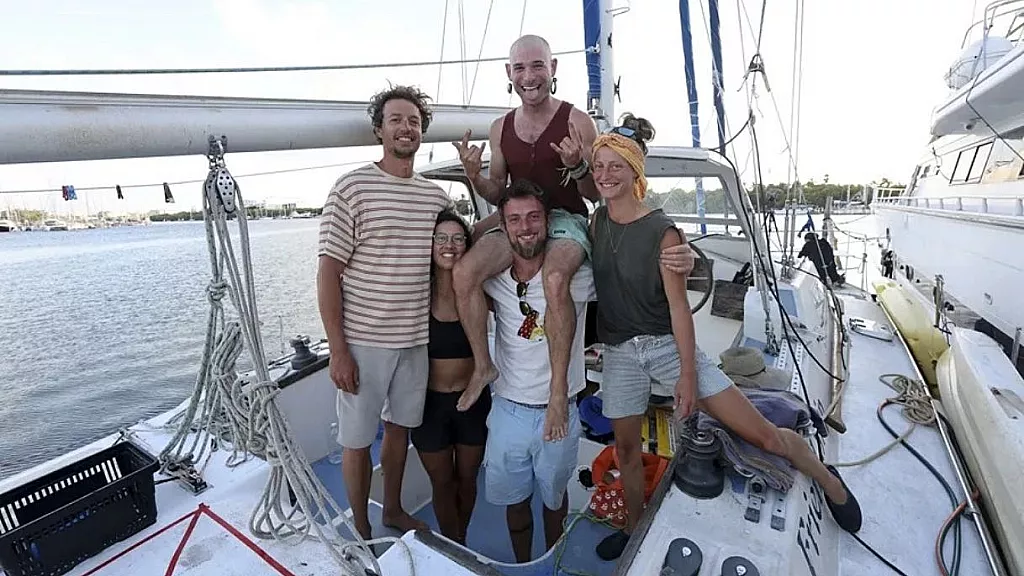 Los tripulantes son de diferentes nacionalidades y que se dirigían a La Habana.