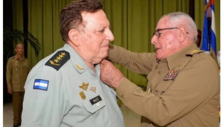 Se consolida alianza militar entre regímenes de Nicaragua y Cuba.