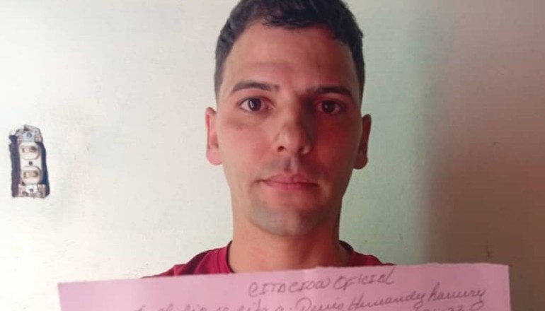 Preso político del 11J Dennis Hernández