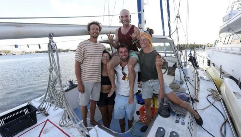 Los tripulantes son de diferentes nacionalidades y que se dirigían a La Habana.