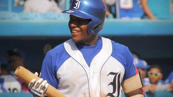 Andrés Hernández, pelotero de Industriales