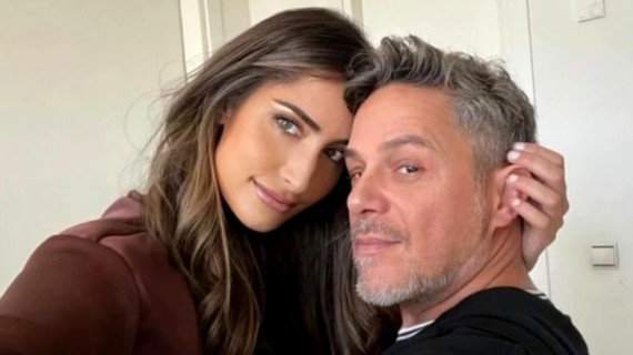 Rachel Valdés abrazada de Alejandro Sanz. Foto: Instagram Rachel Valdés abrazada de Alejandro Sanz. Foto: Instagram