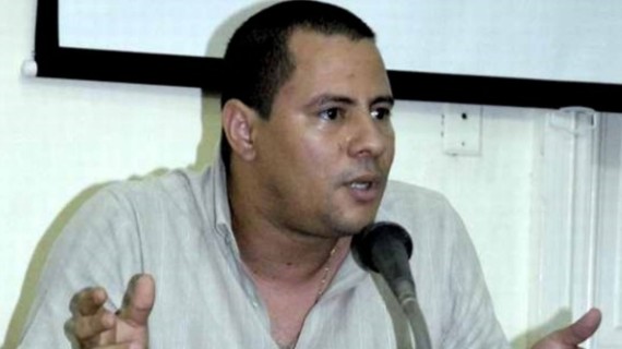 Israel Rojas llama “anormales digitales” a sus críticos  Dijo que "Pa cantar siempre estoy listo. Más si es para Cuba", al parecer, en alusión al Festival San Remo, que se celebrará en la Isla y ya han cancelado varios artistas