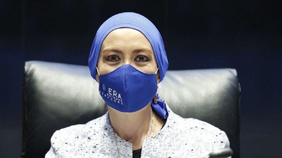 Senadora de México pide 'una pausa' en relaciones con régimen cubano Mediante su discurso en la tribuna del Senado, Reynoso Sánchez aprovechó para denunciar las violaciones de derechos humanos cometidas por el régimen de La Habana