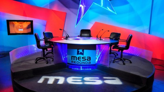 Set del programa oficialista de TV Mesa Redonda Set del programa oficialista de TV Mesa Redonda