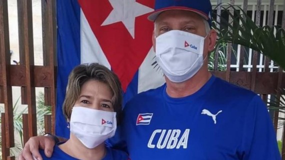 Lis Cuesta y Miguel Díaz Canel, presidente de régimen cubano Lis Cuesta y Miguel Díaz Canel, presidente de régimen cubano
