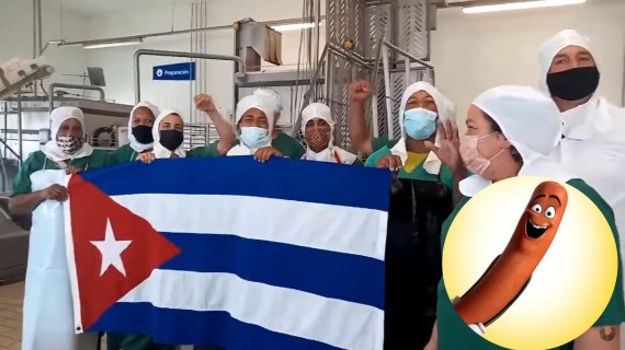 ¡Viva la salchicha! Nueva consigna comunista en Cuba. Collage: ADN Cuba ¡Viva la salchicha! Nueva consigna comunista en Cuba. Collage: ADN Cuba
