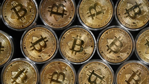 Régimen cubano anuncia que “regulará y vigilará” uso de criptomonedas Para realizar actividades como proveedores de servicios de activos virtuales las personas naturales o jurídicas deben solicitar una licencia al Banco Central de Cuba