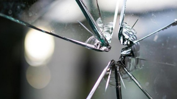 Madre envenena sus 4 niños e intenta suicidio con vidrio. Imagen de referencia: Pixabay Madre envenena sus 4 niños e intenta suicidio con vidrio. Imagen de referencia: Pixabay