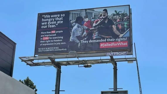 Vallas de publicidad sobre presos políticos cubanos, en Los Ángeles. Foto: Cubalex Vallas de publicidad sobre presos políticos cubanos, en Los Ángeles. Foto: Cubalex
