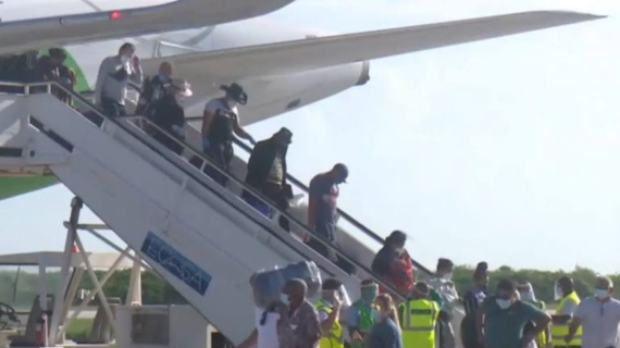 Continúan operaciones de repatriación a migrantes cubanos  Continúan operaciones de repatriación a migrantes cubanos