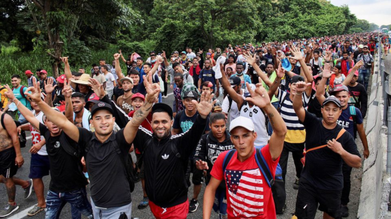 Salió de Tapachula la novena caravana migrante Salió de Tapachula la novena caravana migrante