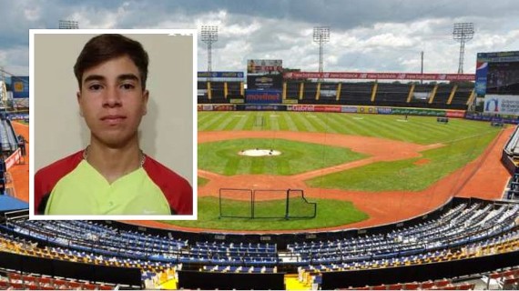 Muere joven promesa del béisbol tras pelotazo Muere joven promesa del béisbol tras pelotazo