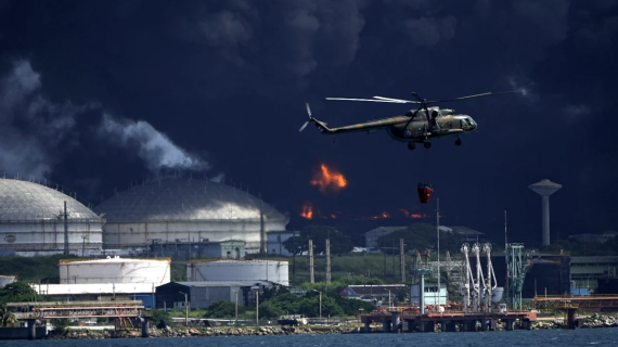 México enviará apoyo a Cuba para extinguir el incendio de Matanzas. Foto: AP  México enviará apoyo a Cuba para extinguir el incendio de Matanzas. Foto: AP