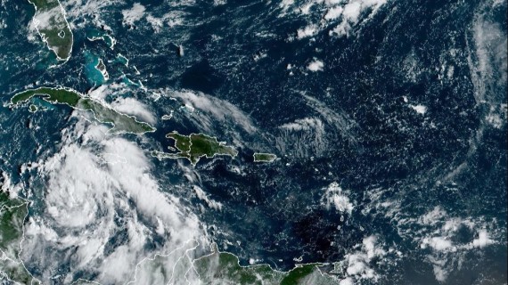 Imagen satelital de El Caribe este domingo 25 de septiembre con tormenta tropical Ian. Foto: Satélite Geocolor/NHC