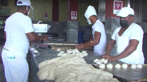 Venden pan con supuesta “arenilla” en Cuba Venden pan con supuesta “arenilla” en Cuba
