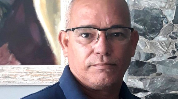 Profile picture for user Alejandro González Raga