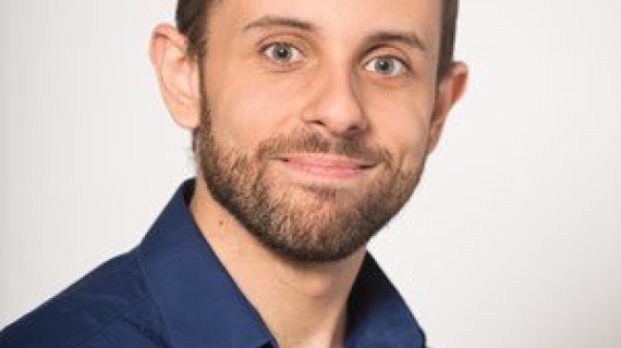 Profile picture for user Luis Pablo de la Horra