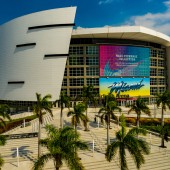 Famoso club de striptease y un popular sitio de porno se disputan los derechos de nombre del Miami Heat Arena