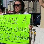 Manifestación en contra de la deportación de cubanos 
