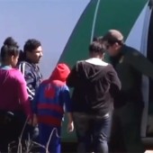 Inmigrantes detenidos en frontera