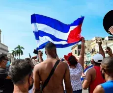 Willy Chirino pide mantener viva la llama del 11J