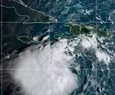 Tormenta tropical Ian avanza en el Caribe. Foto: captura de pantalla satélite GeoColor NHC
