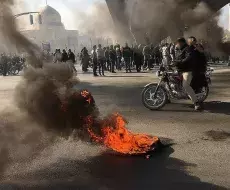 "Si hablas te meten una bala en la cabeza": la sangrienta represión del régimen de Irán a las protestas