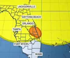 Huracán Nicole llega a Florida como categoría 1