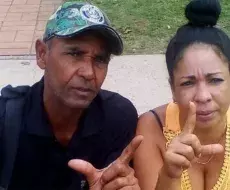 Dama de Blanco Aymara Nieto y su esposo