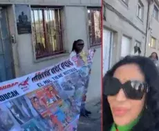 Avana de la Torre y otras activistas en Consulado de Cuba en Santiago de Compostela