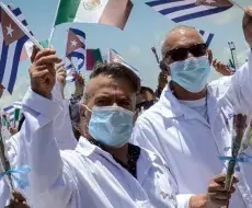 Médicos cubanos de misión a México