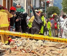Ya son 14 fallecidos y más de 380 heridos por terremoto de 6,5 en Ecuador