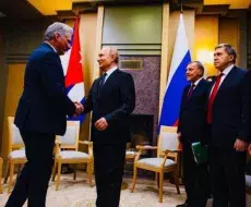 Miguel Díaz-Canel y Vladimir Putin en Moscú