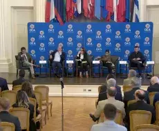 Panel sobre Cuba en OEA.
