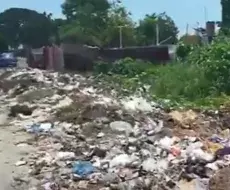 Imágenes de la basura en el barrio El Palenque en la Lisa