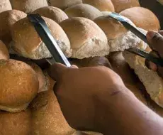 Pan de la bodega cubana