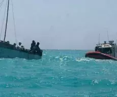 Balseros cubanos interceptados por la Guardia Costera