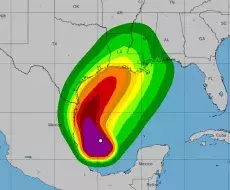 Potencial ciclón tropical en Golfo de México podría convertirse en huracán esta semana